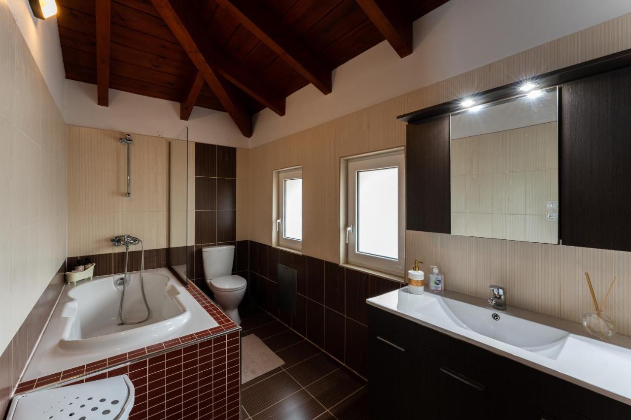Villa Christalia 科林比亚 外观 照片